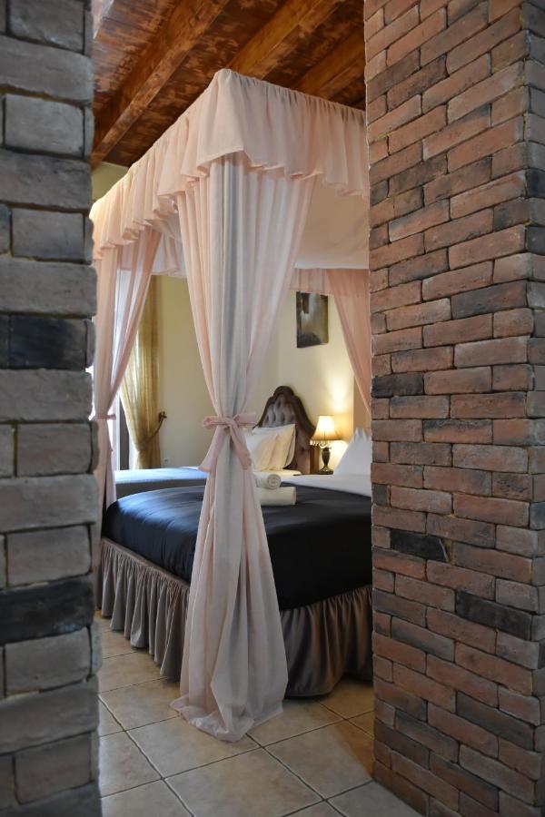 Odos Oneiron Boutique Hotel La Canea Exterior foto