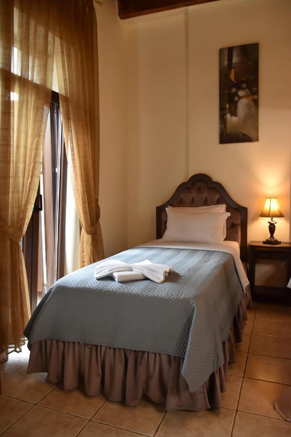 Odos Oneiron Boutique Hotel La Canea Exterior foto