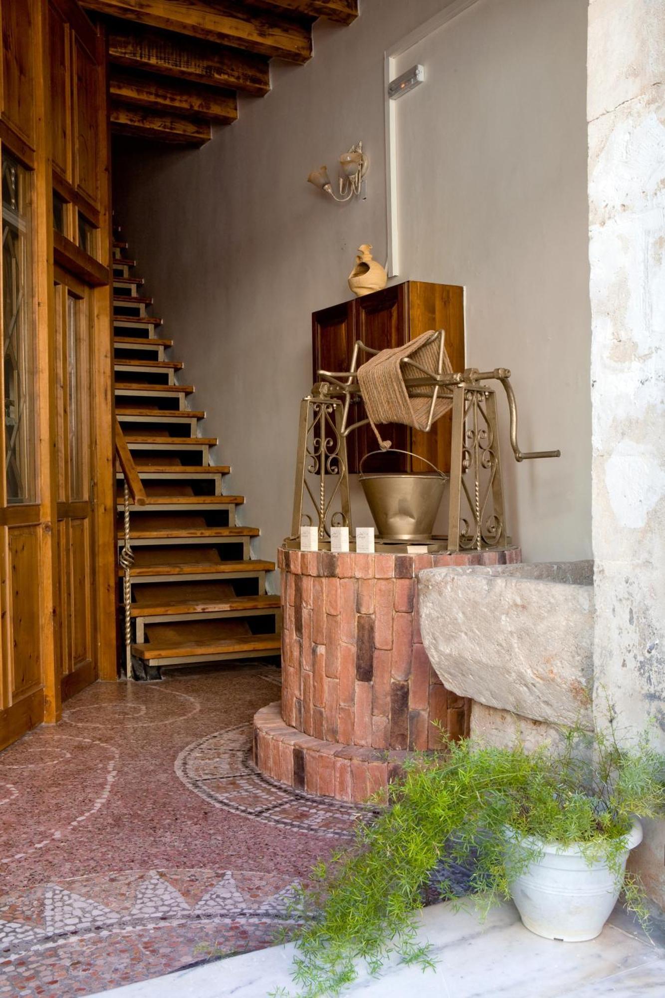 Odos Oneiron Boutique Hotel La Canea Exterior foto